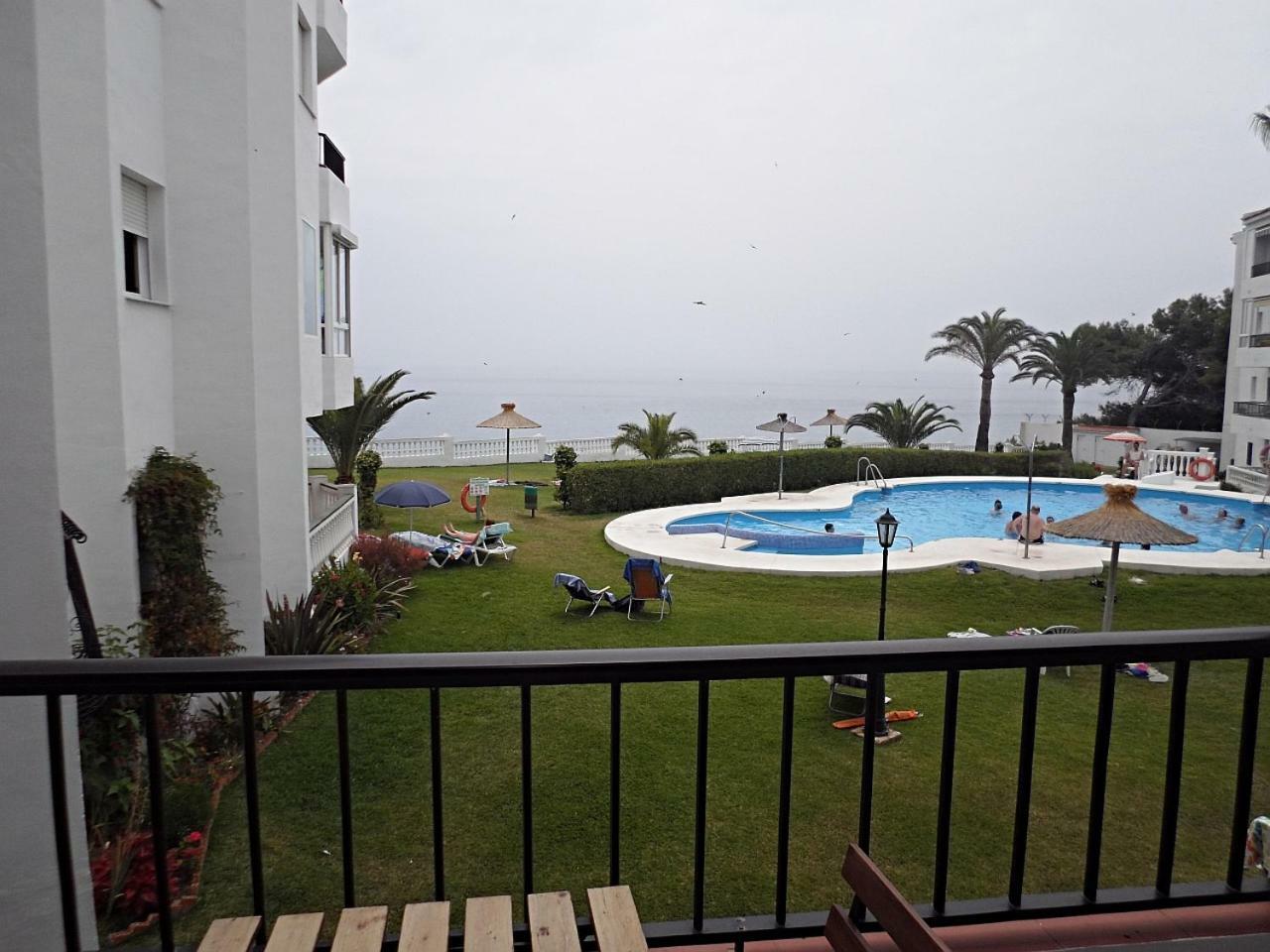 Palmeras 55 Menyber Nerja Exterior photo